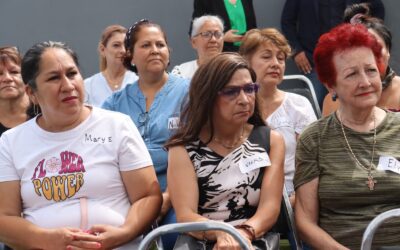 Adultos mayores entran a las nuevas tecnologías