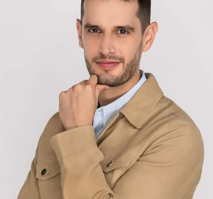 Adrián Marcelo sale de La Casa de los Famosos México