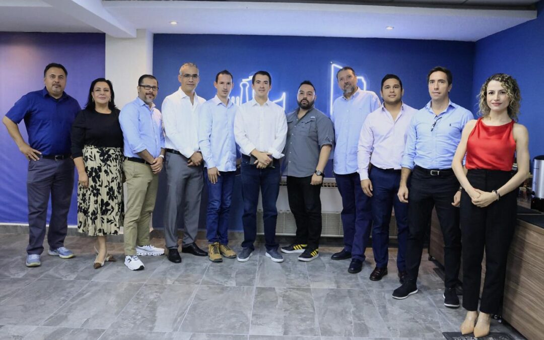 Acuerda equipo de transición de Adrián trabajar con empresas para el retiro de cableado