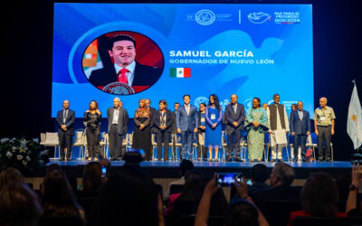 Samuel García inaugura Cumbre Mundial de Premios Nobel de la Paz