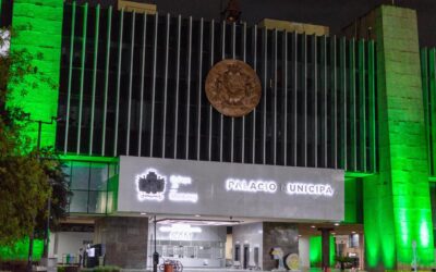 Iluminan de verde el Palacio de Monterrey para sensibilizar sobre la parálisis cerebral
