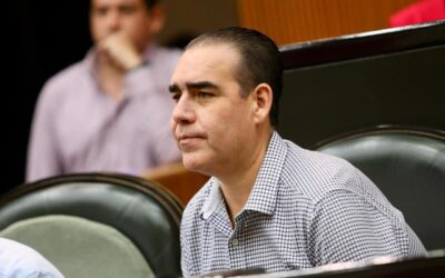 Heriberto Treviño Cantú propone fomento a la educación financiera a niños y adolescentes