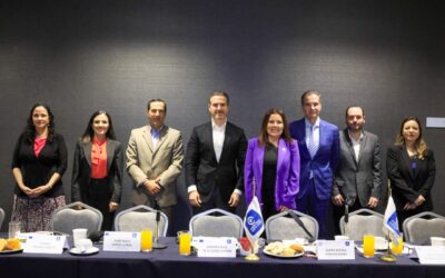 Presenta Adrián de la Garza plan de gobierno ante el Consejo de CAINTRA