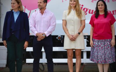 Recibe DIF Monterrey donativo de estudios para la detección oportuna del cáncer de mama