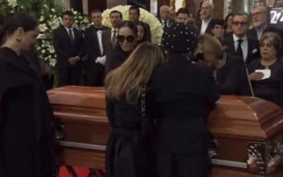 Familia de Silvia Pinal despide a la diva en Bellas Artes