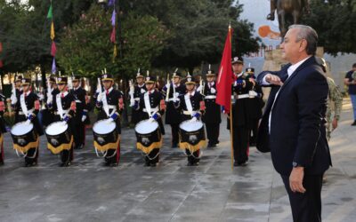 Honran símbolos patrios en ceremonia cívica en Guadalupe
