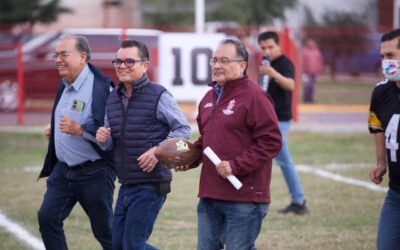 Para Andrés Mijes el deporte es prioridad; inaugura cancha