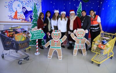 Lleva Guadalupe juguetes a niños del Materno Infantil