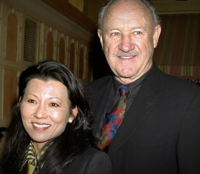 Autoridades califican muertes de Gene Hackman y su esposa como “sospechosa”