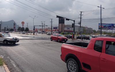 Anuncian cierre parcial en Avenida Raúl Salinas y Vía a Torreón en Escobedo