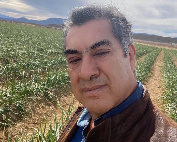 Hombre que incendia casa de El Bronco es baleado en un pie