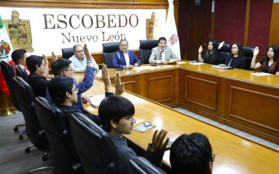 Promueve Escobedo liderazgo juvenil con ejercicio Cabildo por un Día
