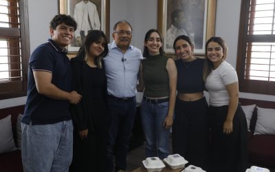 Escobedo apoya a La Cachorriza Mty, jóvenes que velan por el bienestar animal