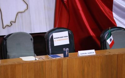 Le llueven reclamos a Samuel García, ¿y él?, ausente