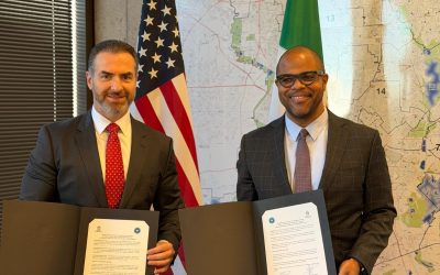 Refrendan hermanamiento Monterrey y Dallas