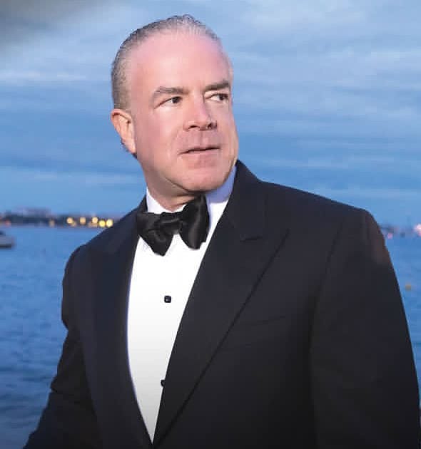 Más escándalo para Miss Universo, Raúl Rocha, dueño del certamen tiene orden de aprehensión