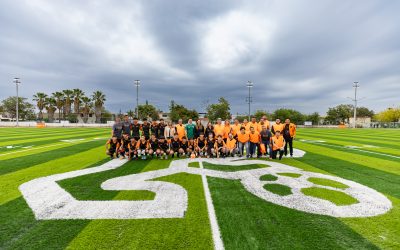Selección juvenil viaja a Roma a torneo de futbol; Gobernador y Mariana estrenan cancha CEDEREG