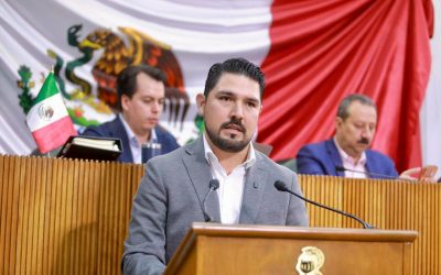 Exige diputado Fernando Aguirre seguridad y energía eléctrica en escuela de Monterrey ante abandono y vandalismo