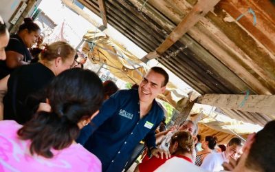 Colonia por colonia, Heriberto Treviño Cantú conoce de primera mano necesidades de familias de Juárez